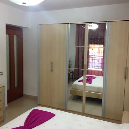 Apartament Sweet Apartament